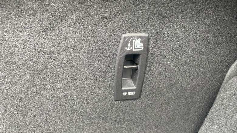 Land Rover Range Rover Evoque 2.0 D150 R-Dynamic 5dr 2WD Diesel Hatchback